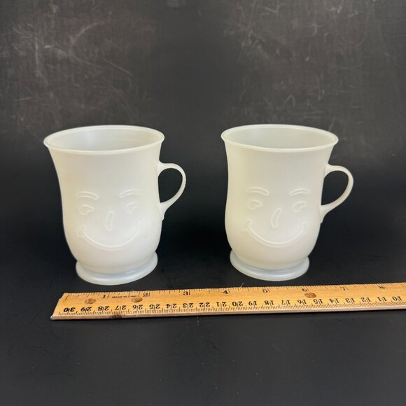 Vtg set of 2 Kool Aid Plastic Cups Mugs w Handle Face Clear White 8 fl oz each - Picture 1 of 13